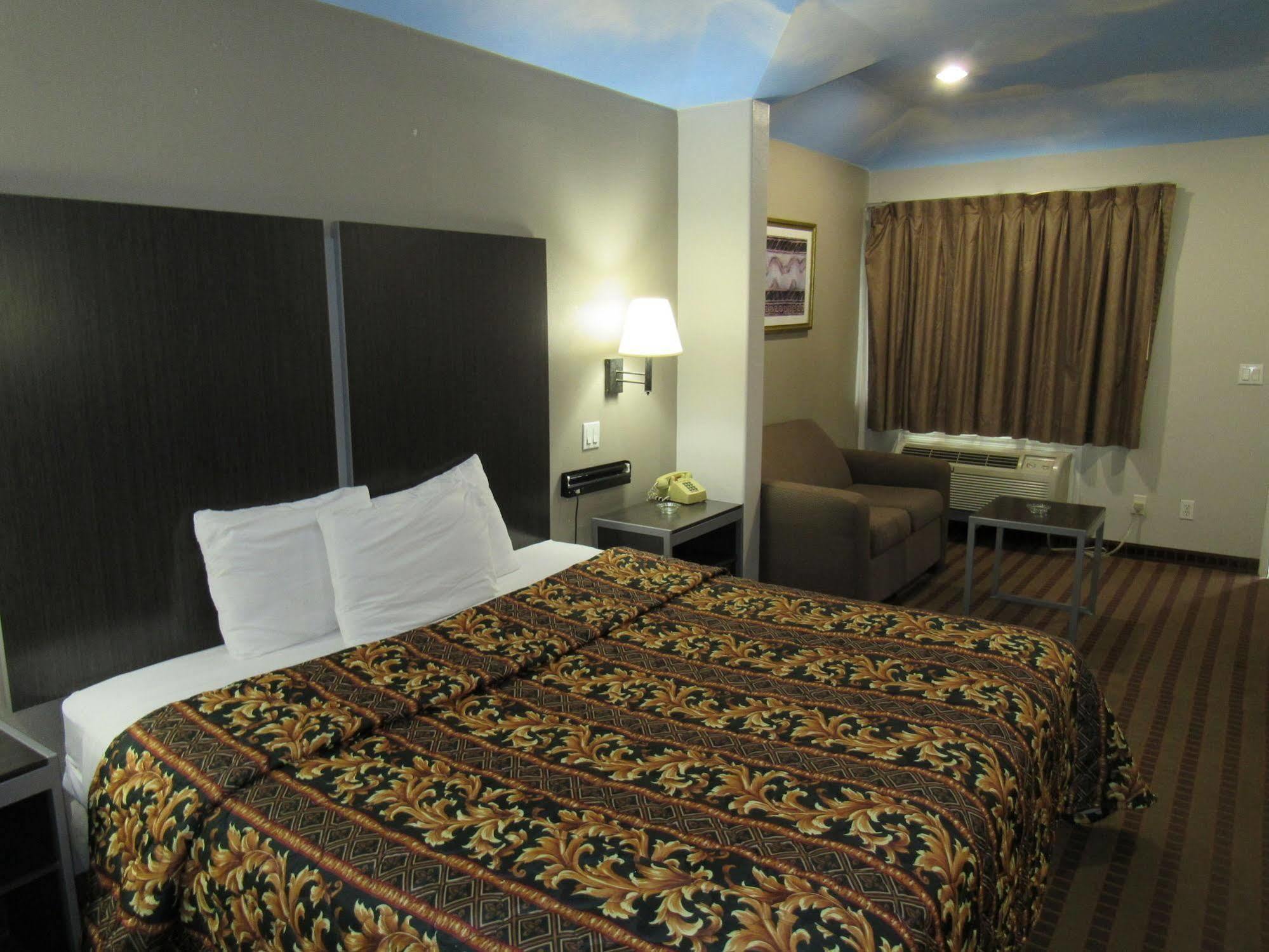 Camelot Inn & Suites Highway 290/Northwest Freeway Jersey Village エクステリア 写真